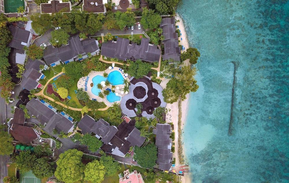 Отель The Club Barbados (Adults Only) Сент-Джеймс Экстерьер фото