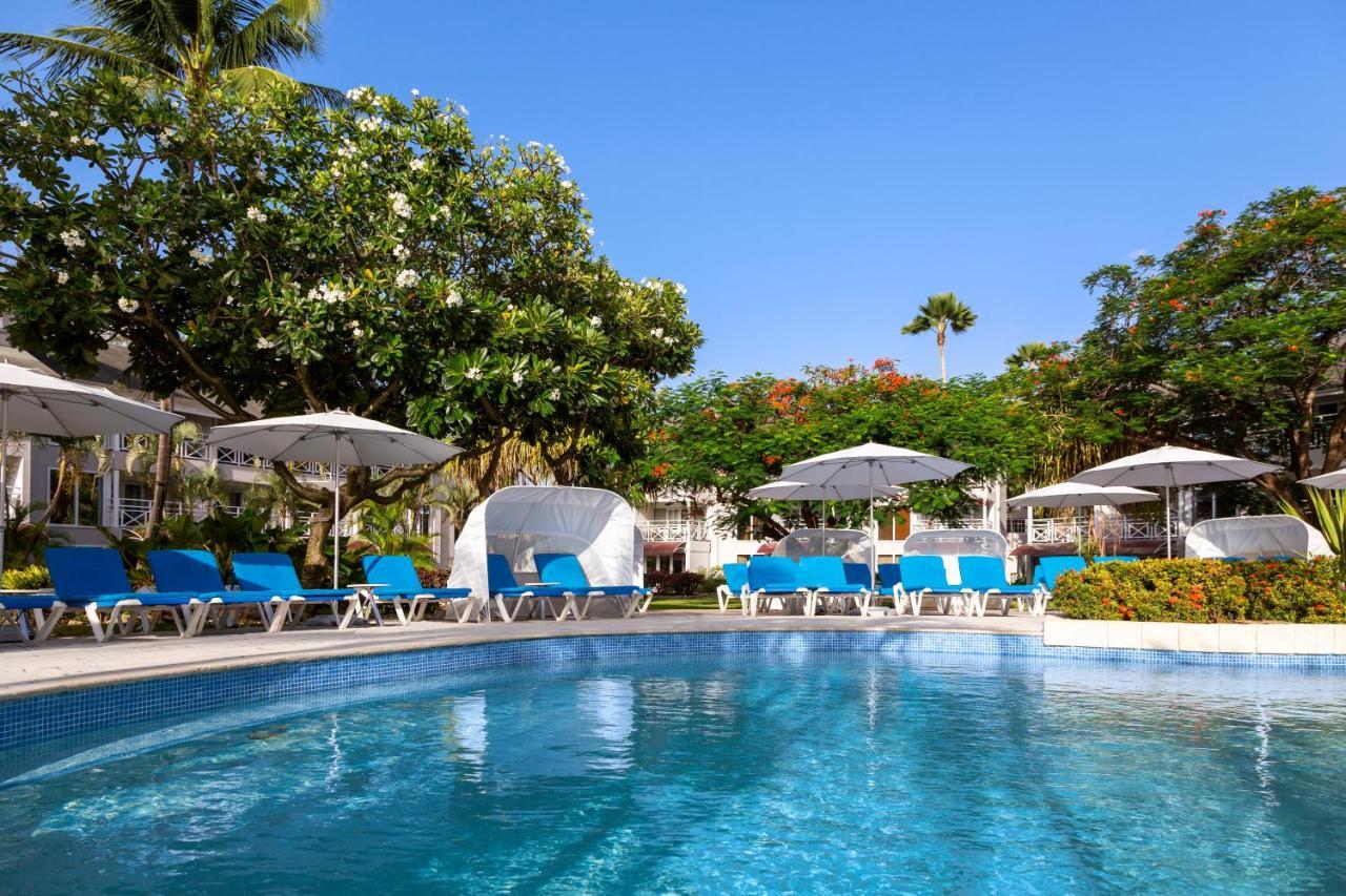 Отель The Club Barbados (Adults Only) Сент-Джеймс Экстерьер фото