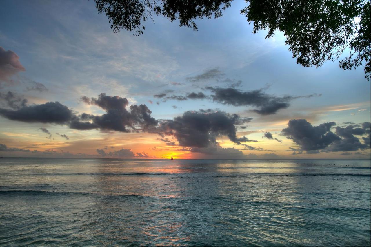 Отель The Club Barbados (Adults Only) Сент-Джеймс Экстерьер фото
