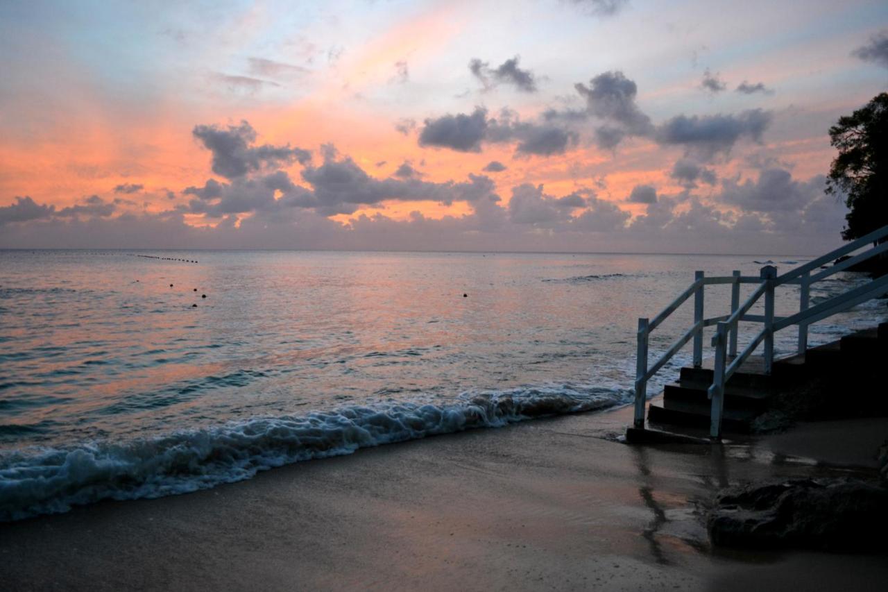 Отель The Club Barbados (Adults Only) Сент-Джеймс Экстерьер фото