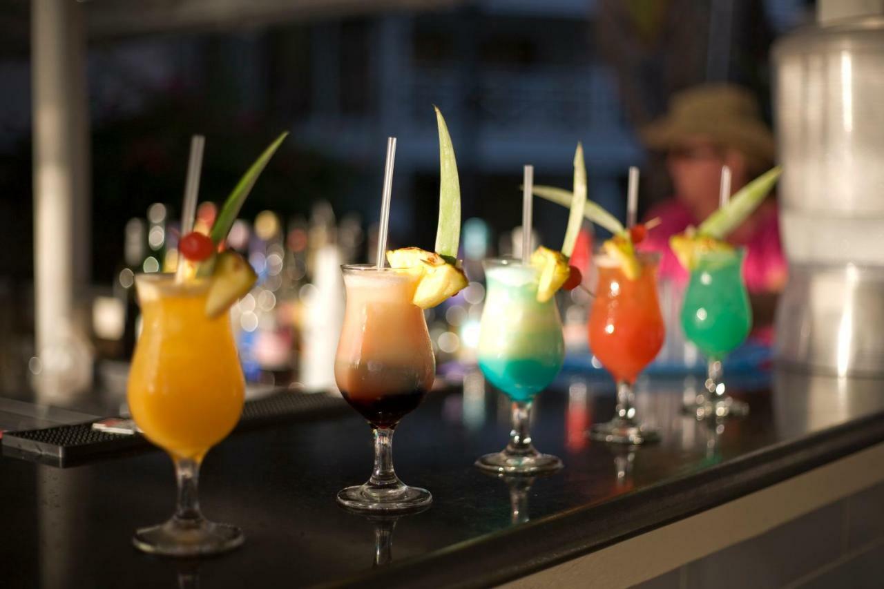 Отель The Club Barbados (Adults Only) Сент-Джеймс Экстерьер фото
